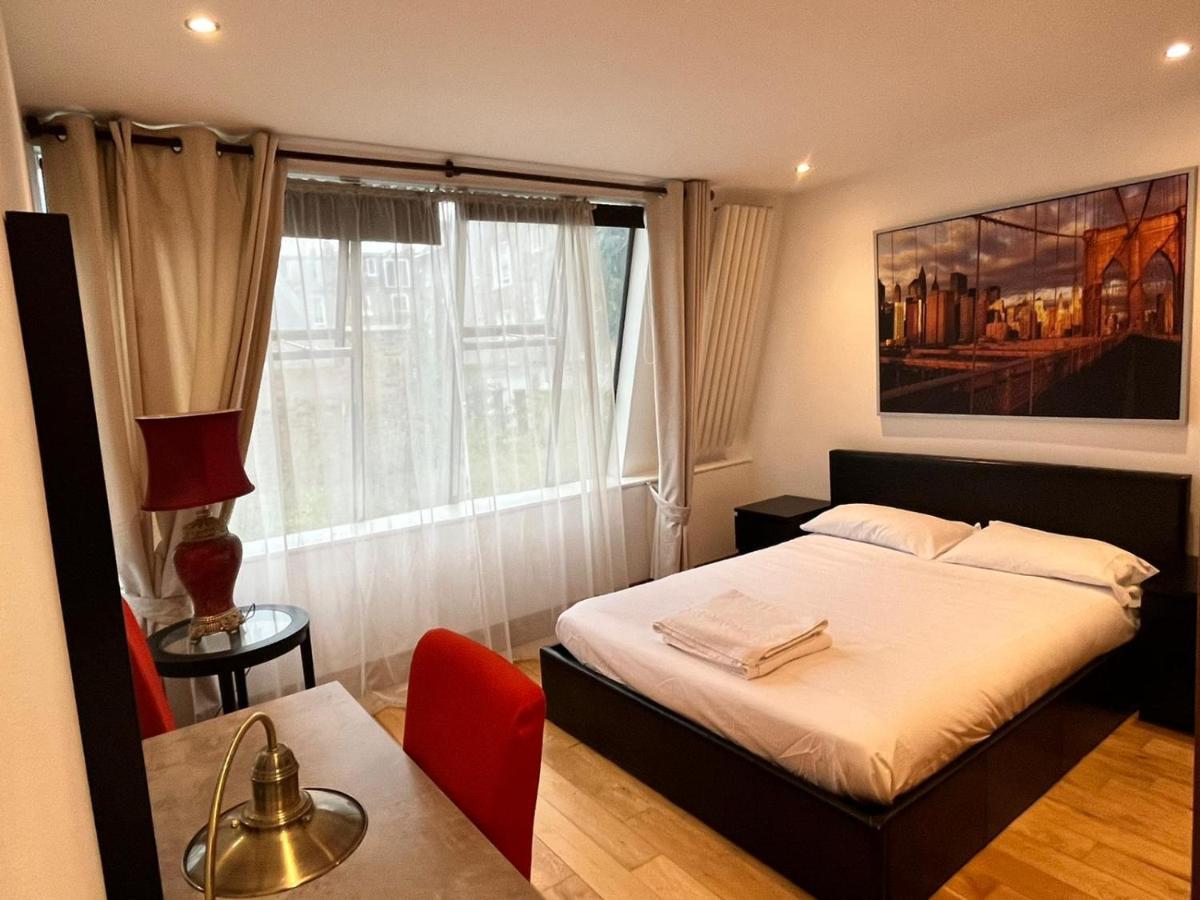 Luxury 2 Double Bedroom Flat - Kensington Londra Esterno foto