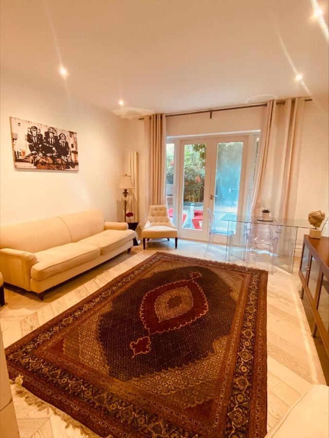 Luxury 2 Double Bedroom Flat - Kensington Londra Esterno foto