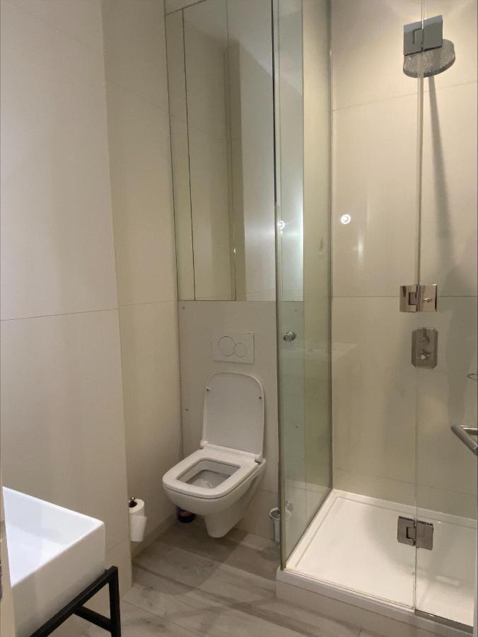 Luxury 2 Double Bedroom Flat - Kensington Londra Esterno foto