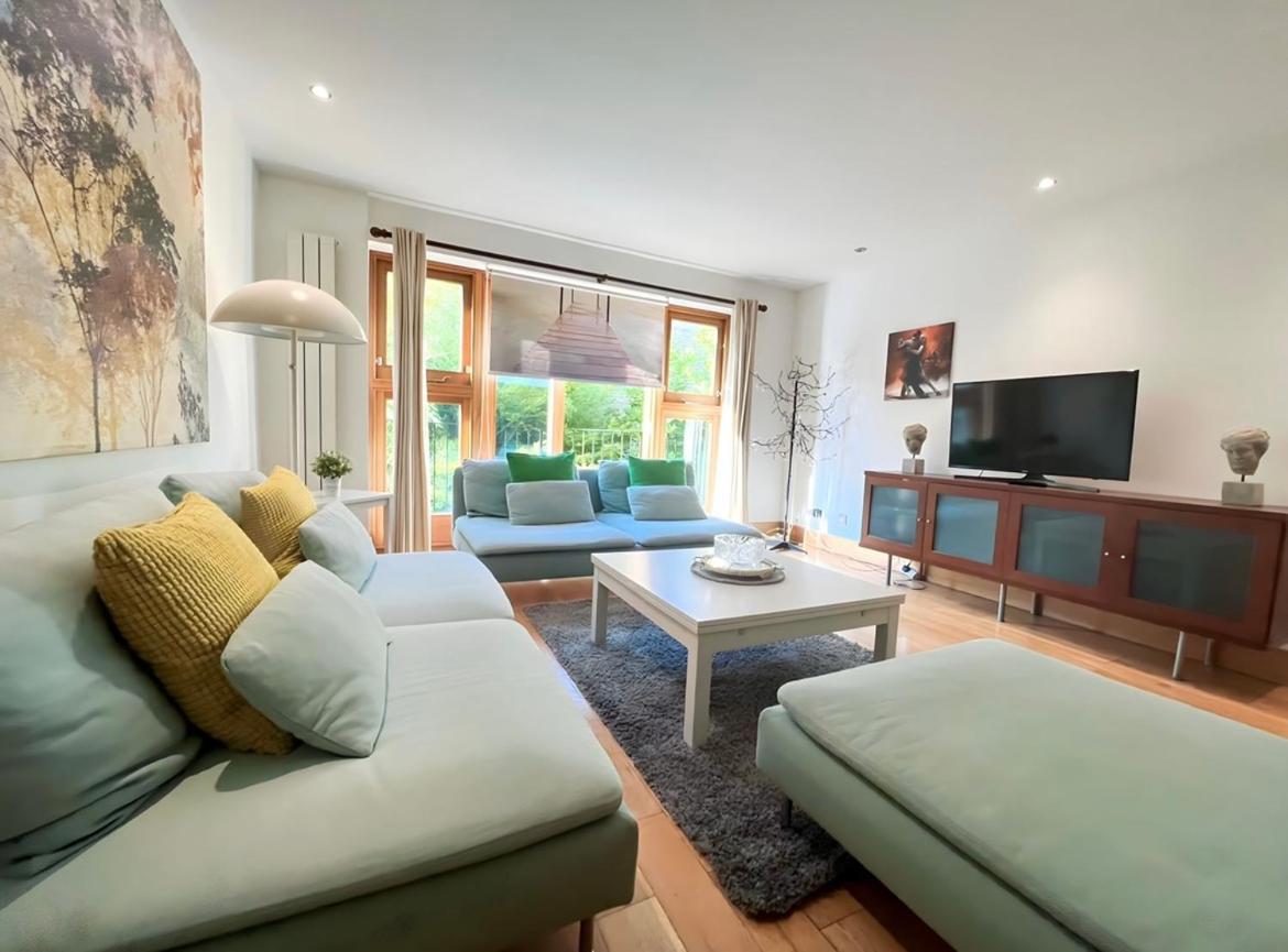 Luxury 2 Double Bedroom Flat - Kensington Londra Esterno foto