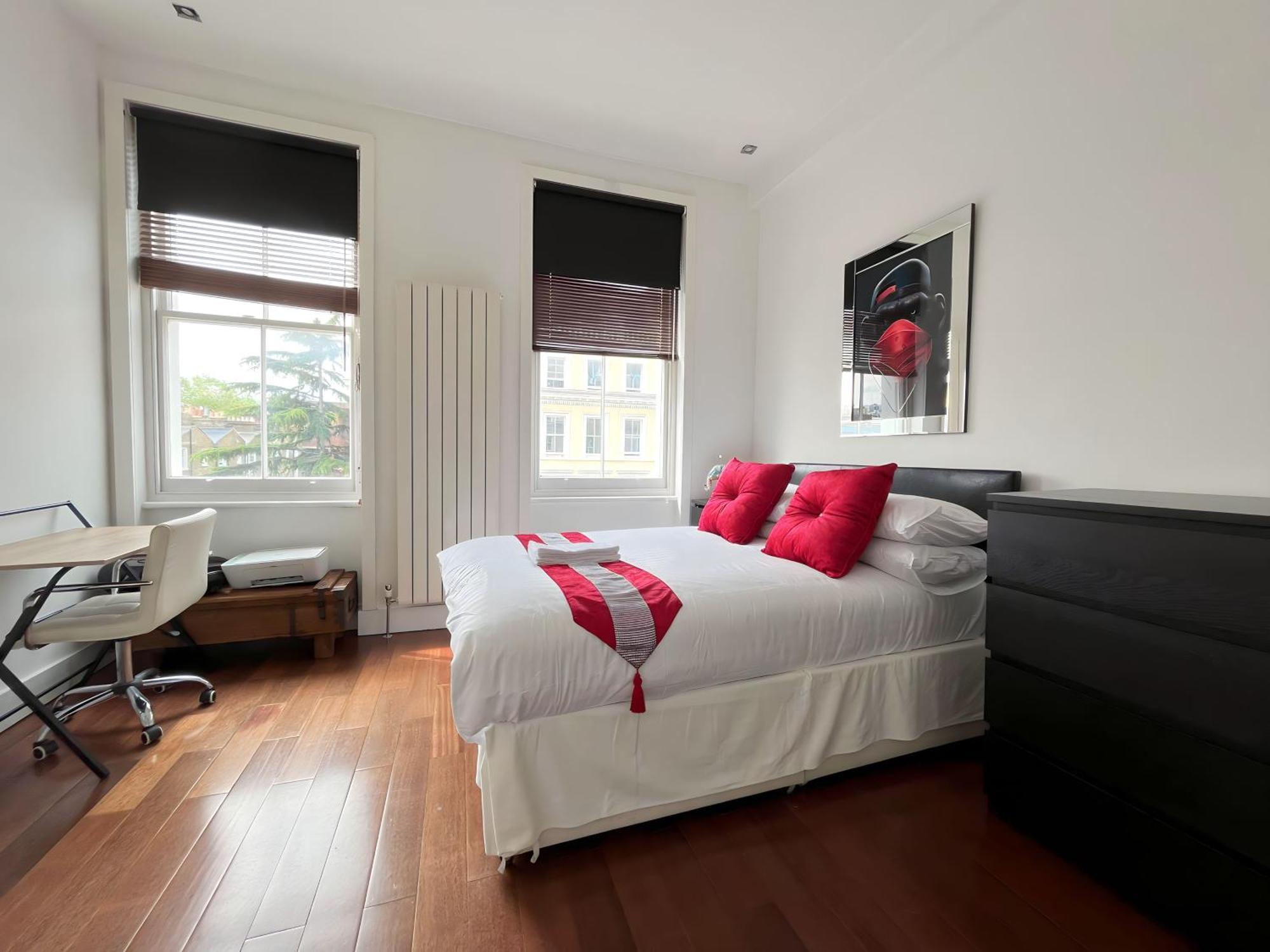Luxury 2 Double Bedroom Flat - Kensington Londra Esterno foto